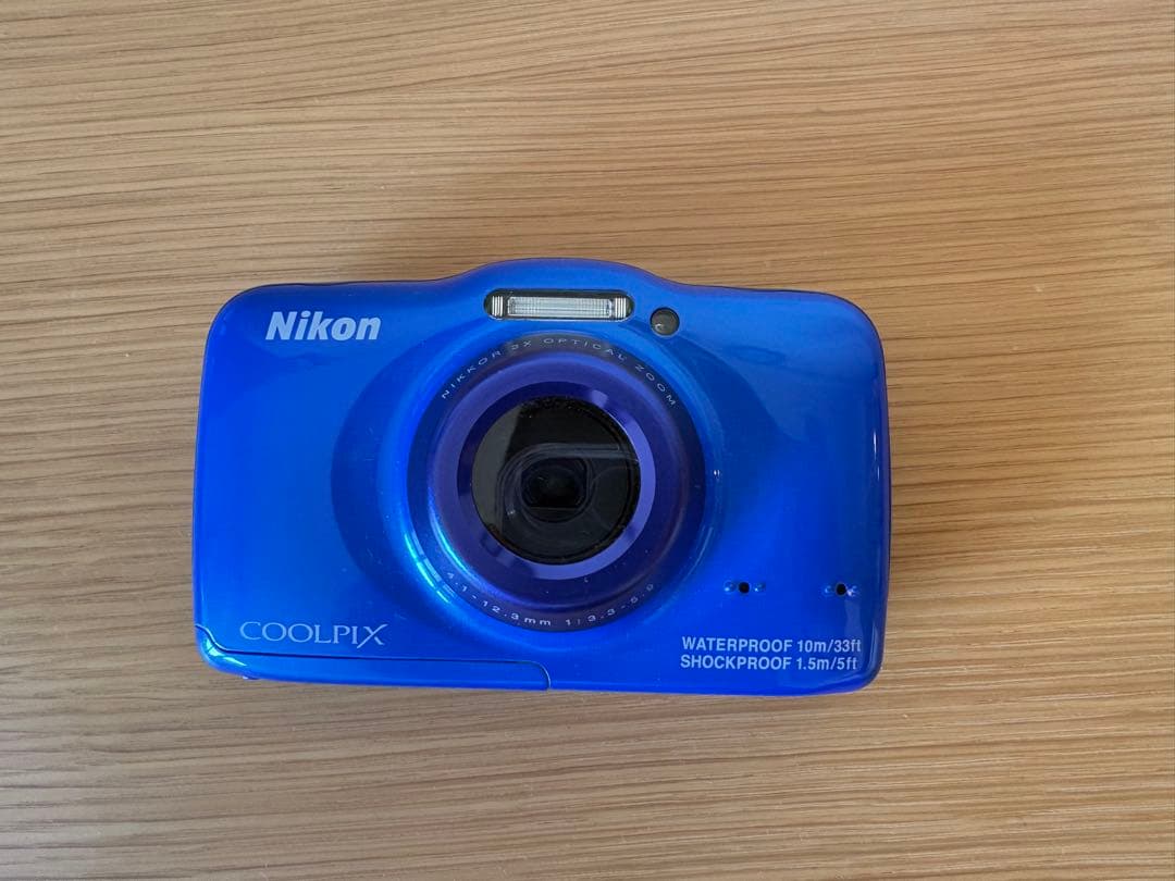 Nikon COOLPIX 防水デジタルカメラ