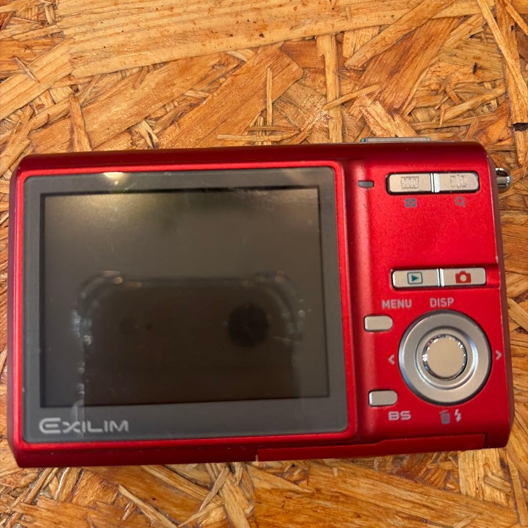 CASIO EXILIM デジタルカメラ レッド