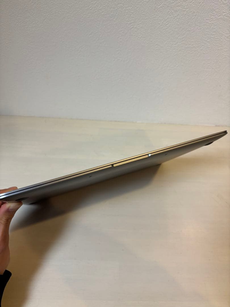 【バッテリー99%】MacBook Air M1 16GB/512GB