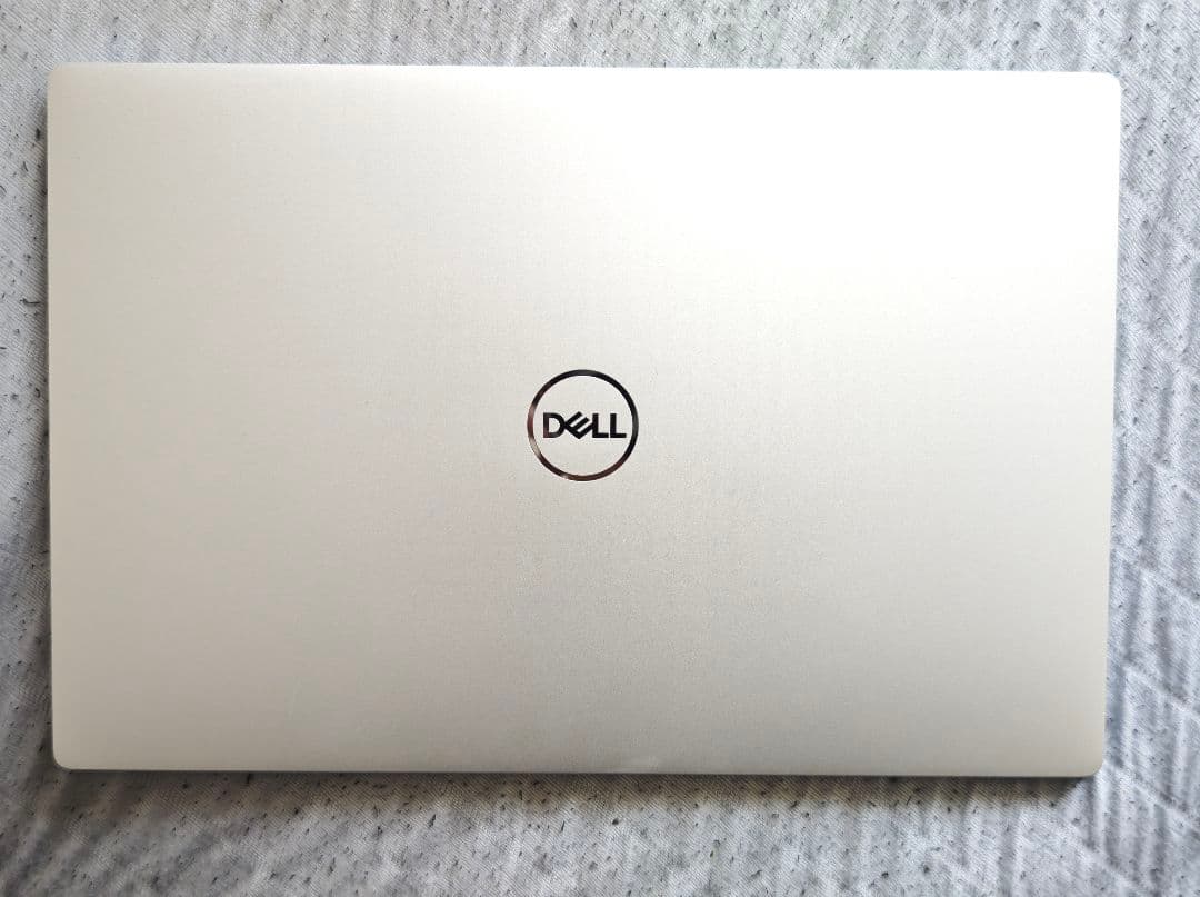 Windowsノート本体 DELL XPS 13 Plus