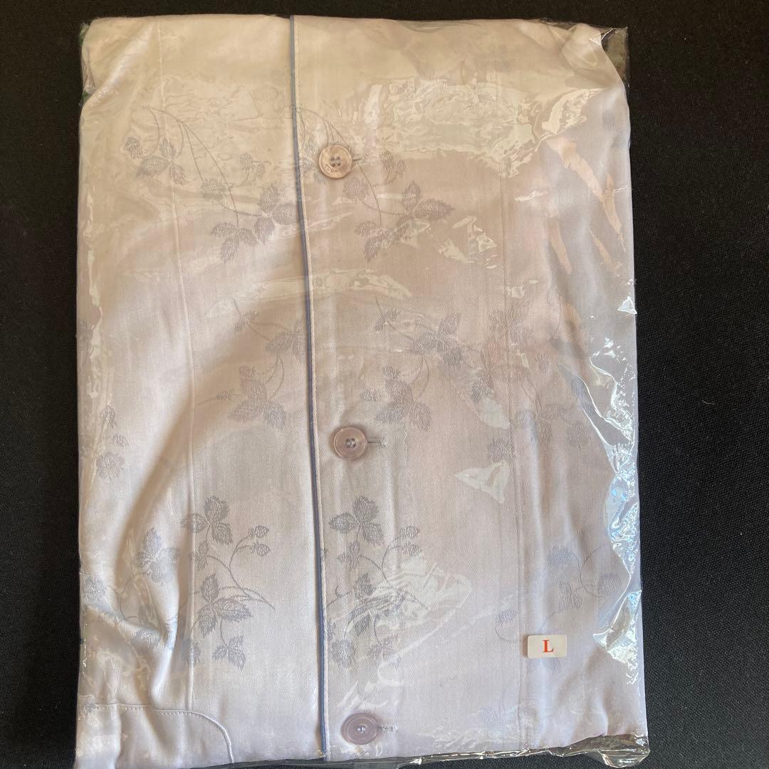  花柄パジャマ Lサイズ　未使用品
