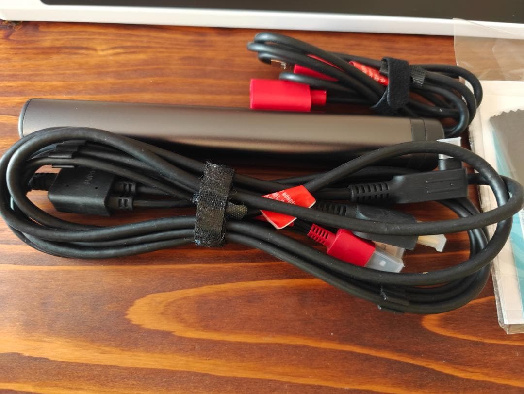 三連休限定価格 HUION Kamvas 13 Gen3 限定カラー　ホワイト