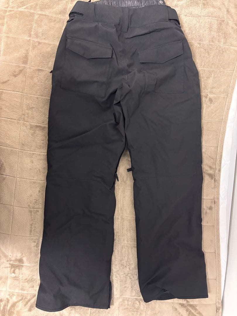 定価4万 GRAVER CREEK 上下スノーボードウェア 2024-2025