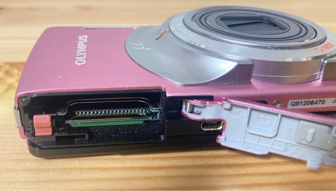 ☆超超超激レア！ OLYMPUS μ-7010 ピンク コンパクトデジタルカメラ