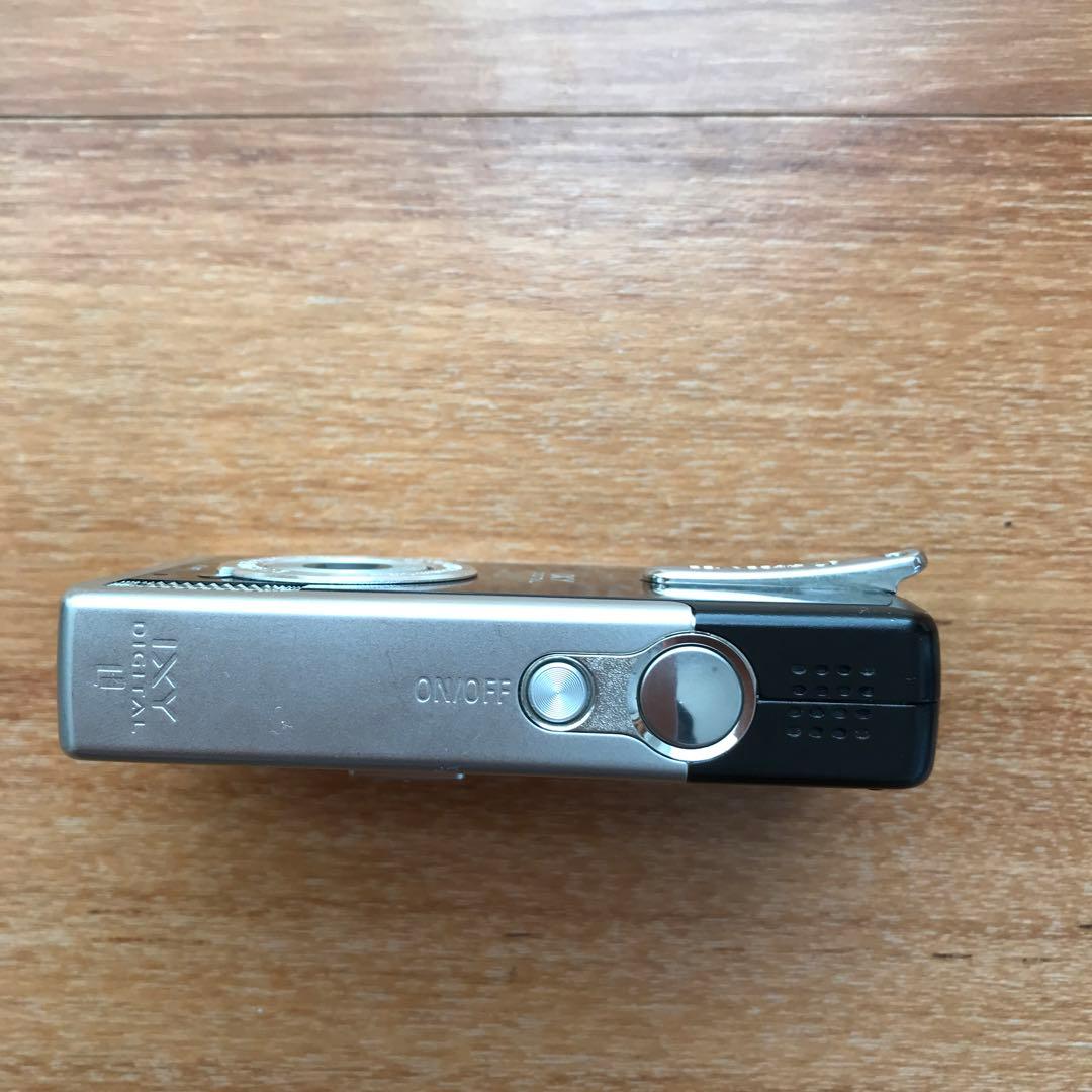 キャノン　デジタルカメラ　IXY バッテリー充電器　専用ケース付き