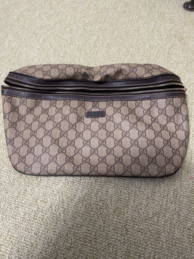 GUCCI バッグ