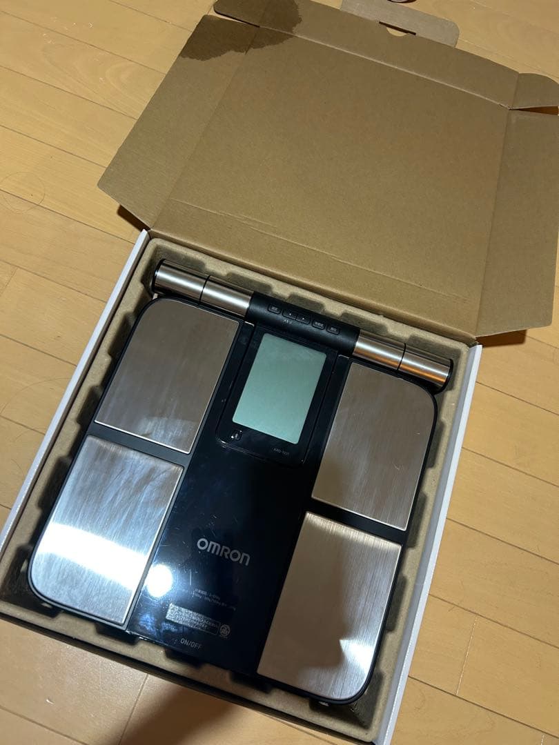OMRON 体脂肪計・体組成計 Bluetooth対応
