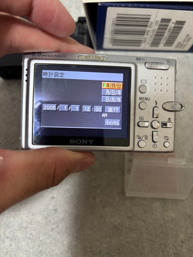 SONY Cyber-shot DSC-T9 デジタルカメラ　箱あり