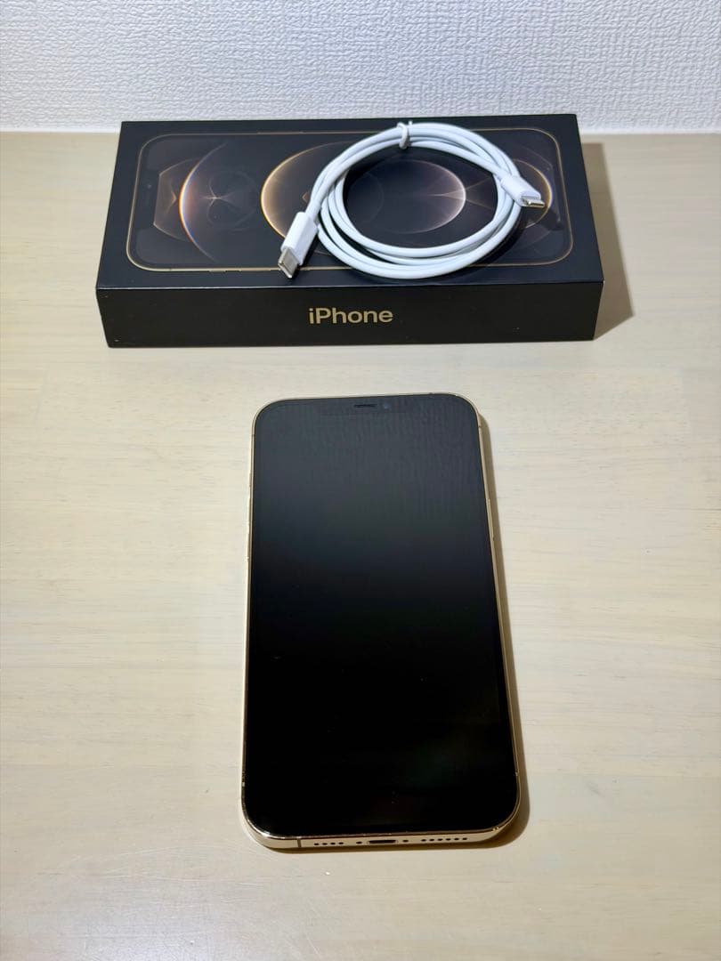 美品iPhone 12 Promax 256GBゴールド SIMフリー おまけ付