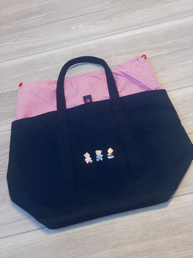 familiar マザーズバッグ・オムツ替えシート付き ファミリア