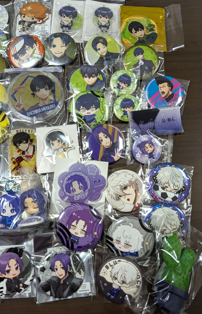 ブルーロック 缶バッジ アクスタ まとめ売り