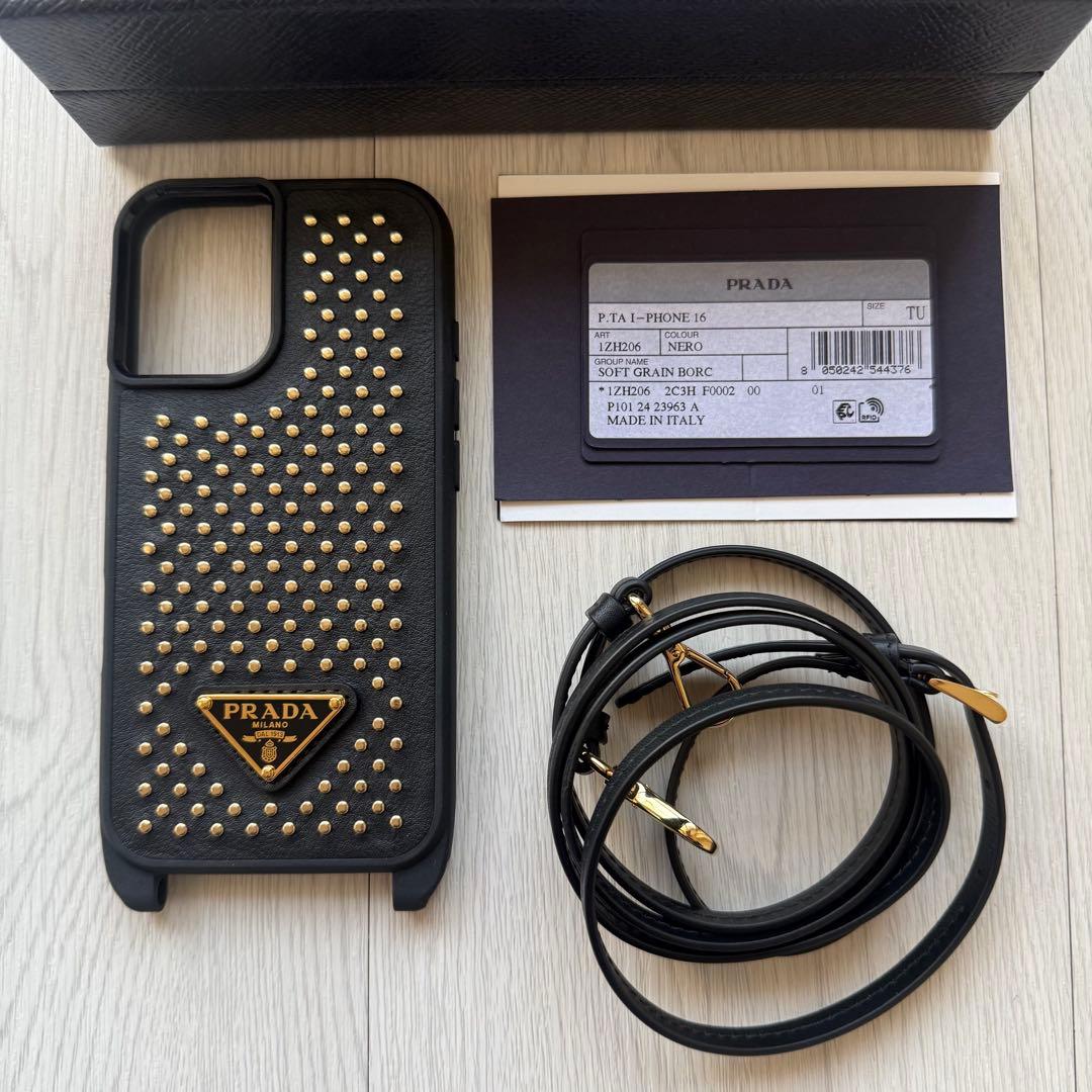 PRADA プラダ iPhoneケース 携帯カバー iPhone16