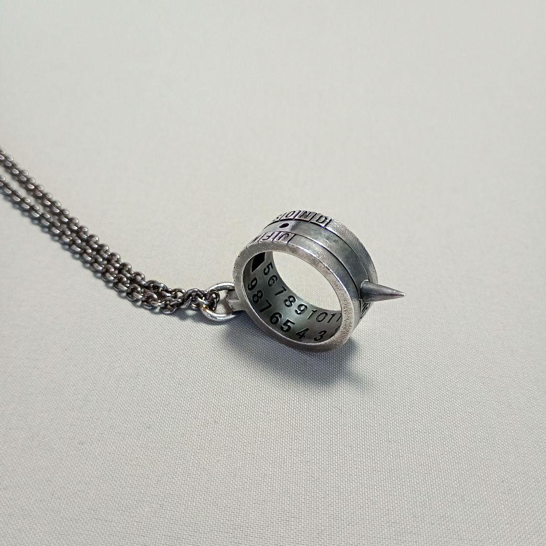 HIRO（現 KIDILL）スパイク付きリングネックレス CRASS　日時計