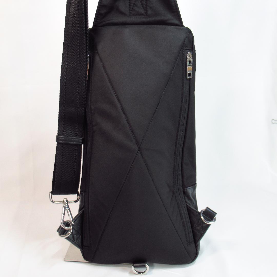 ちゃる！　DIESEL ディーゼル ボディバッグ ショルダーバッグ