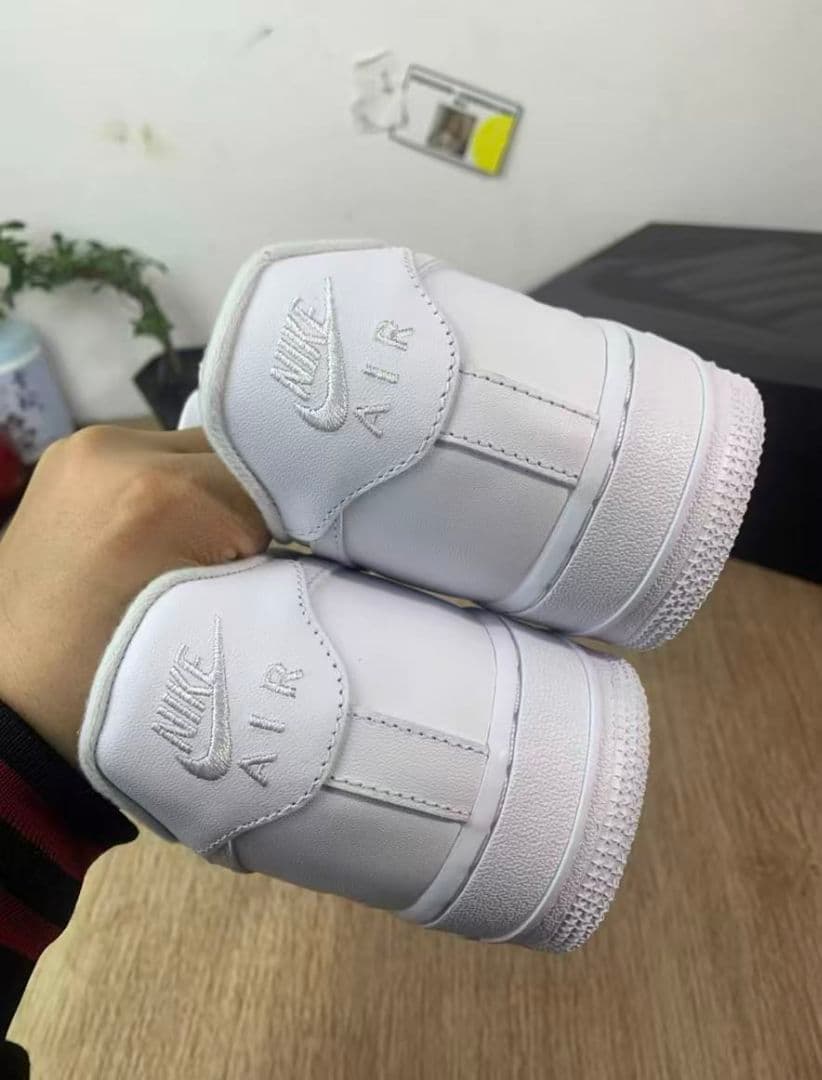 Supreme Air Force 1 ホワイト