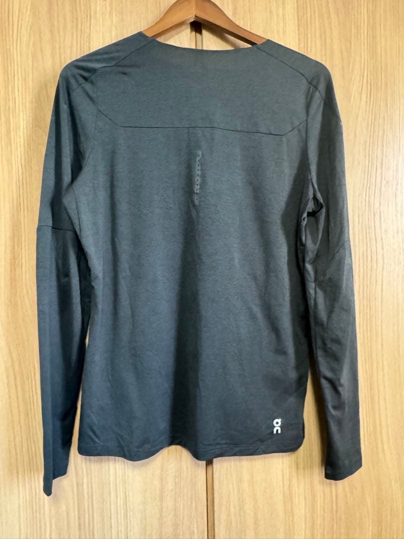 On Running オン・ランニング Tシャツ（3枚セット）