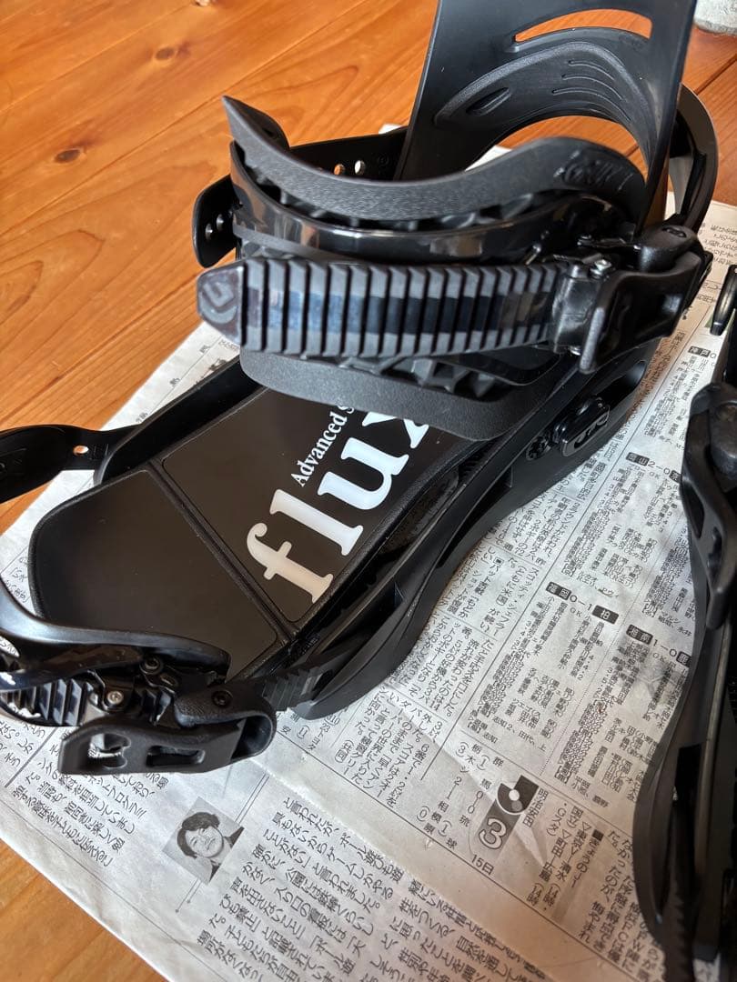 FLUX ds LTD TEAM 22-23 Mサイズ　ビンディング