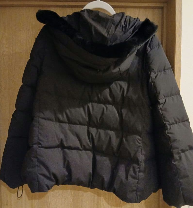 【難あり】M'S GRACY 黒 ダウンジャケット フード付き　40サイズ(L)