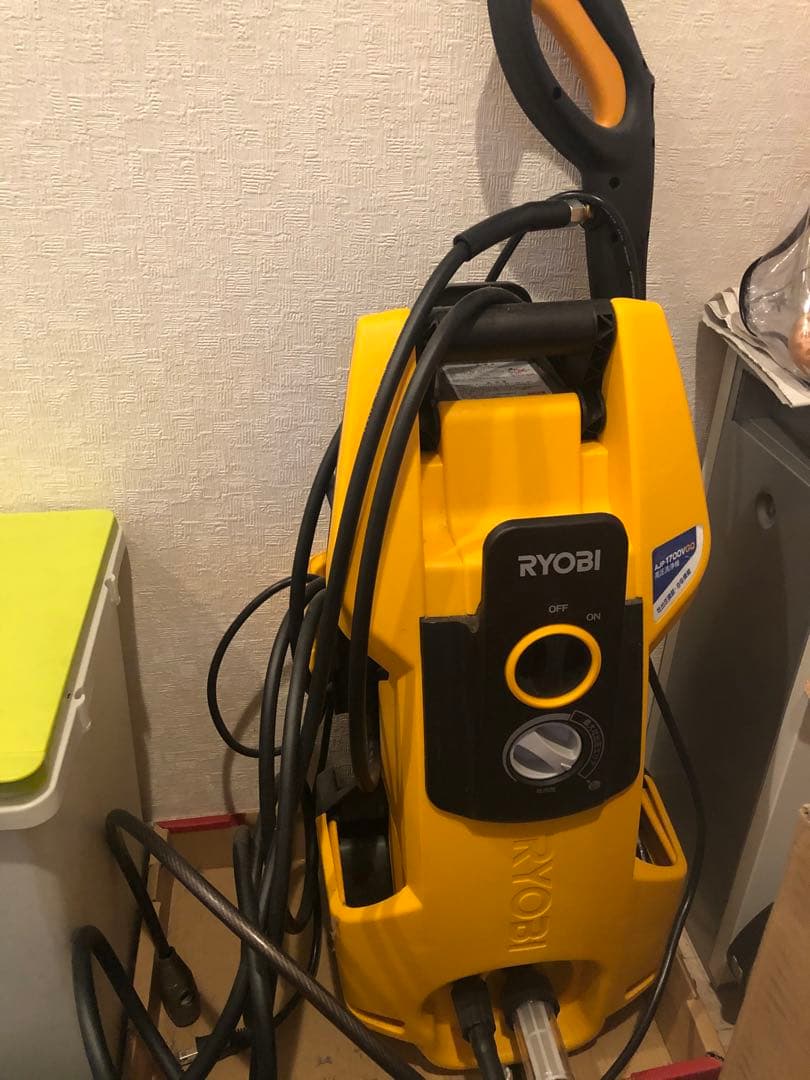 RYOBI 高圧洗浄機本体 イエロー　1回のみ使用　黒沢俊治さん専用ページ