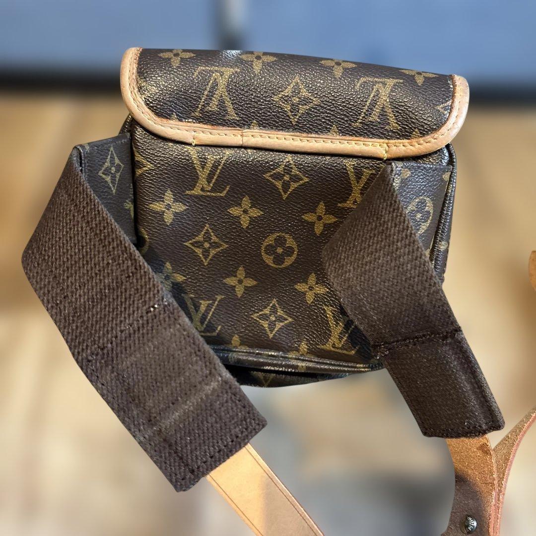 ルイビィトンウエストポーチ