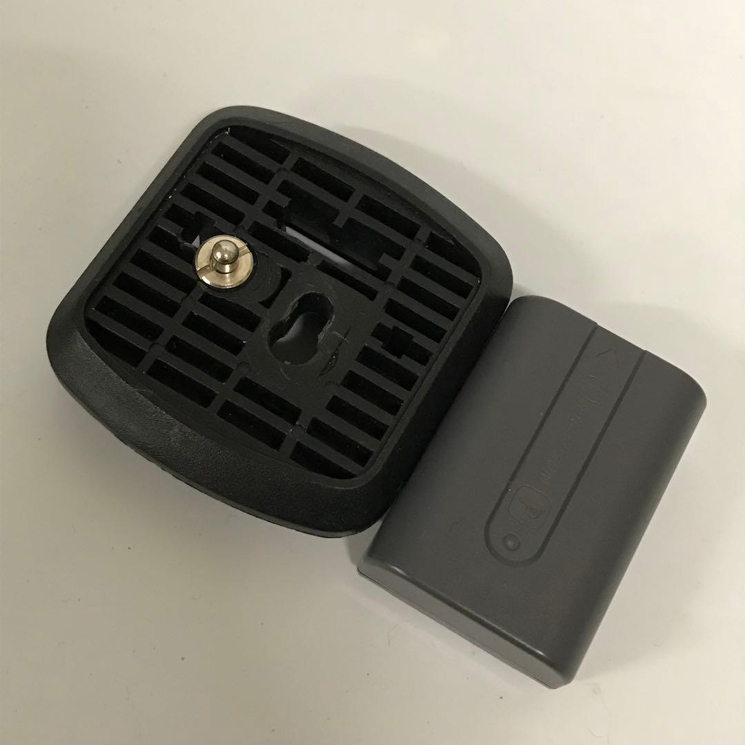 SONY デジタルビデオカメラレコーダー　DCR-SR60 動作確認済み