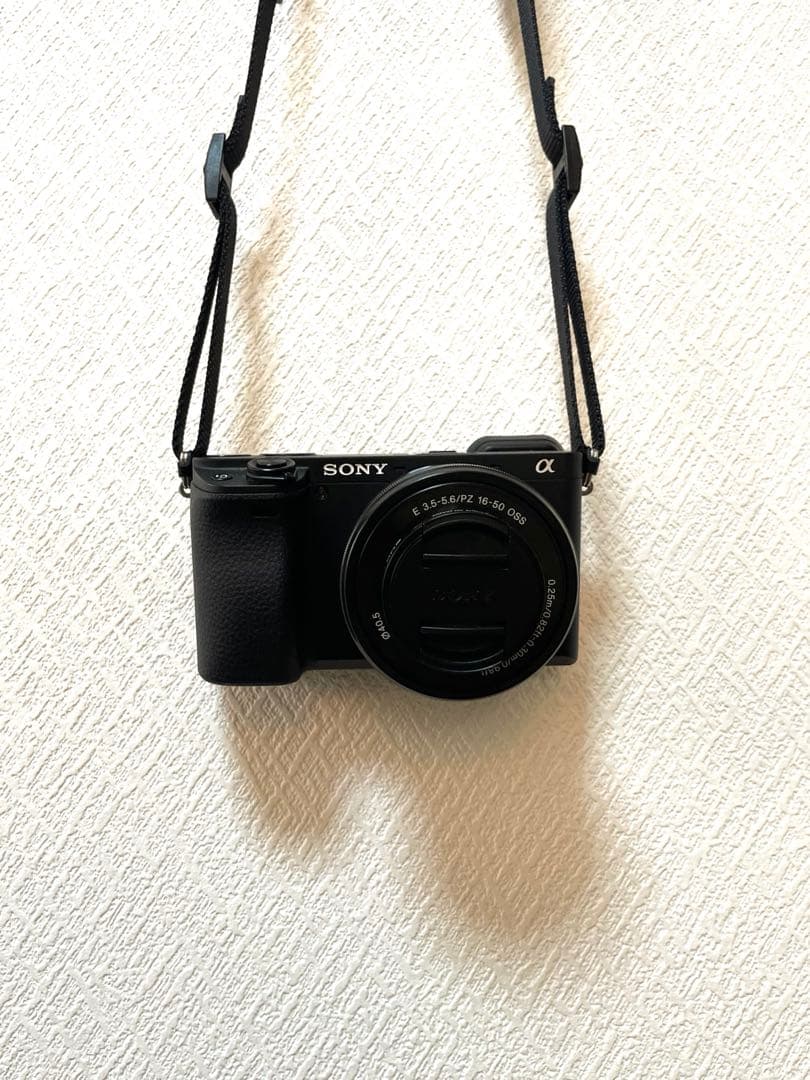 【値下げしました】SONY α6400 ズームレンズ、標準レンズ付き