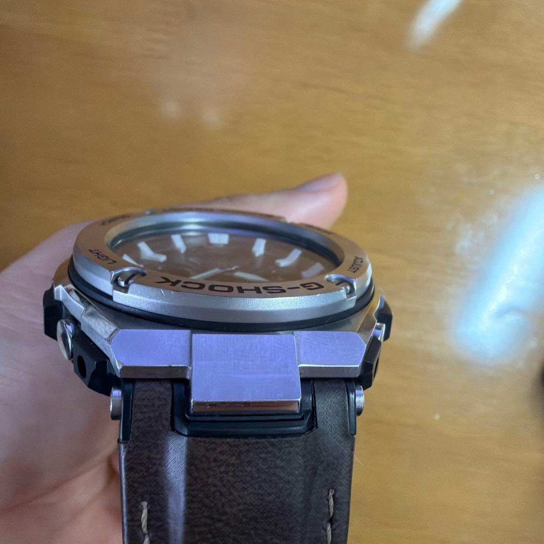 G-SHOCK gst w130l ソーラー電波メンズ　説明書あり