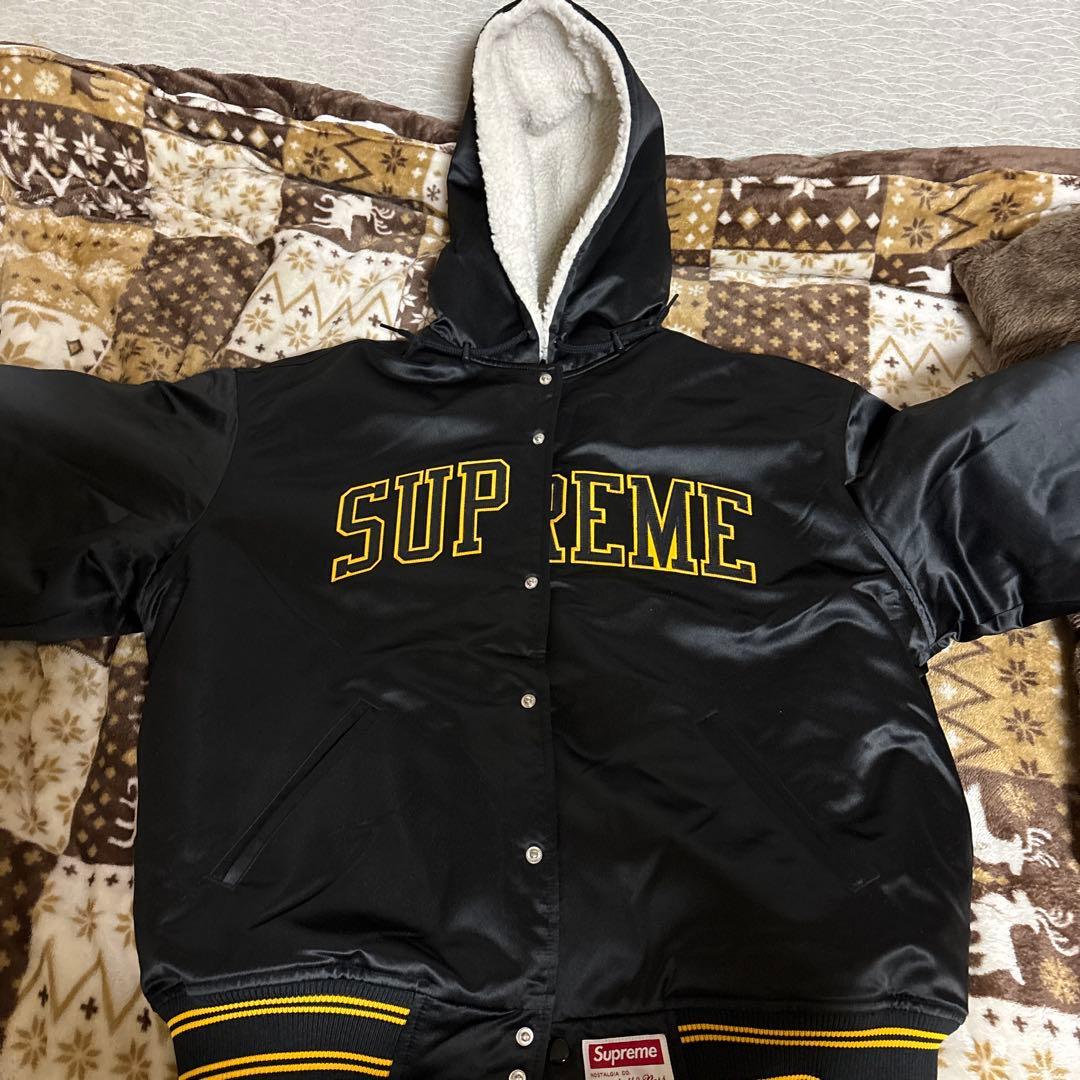 値段交渉可能！SUPREME フード付きジャケット ブラック