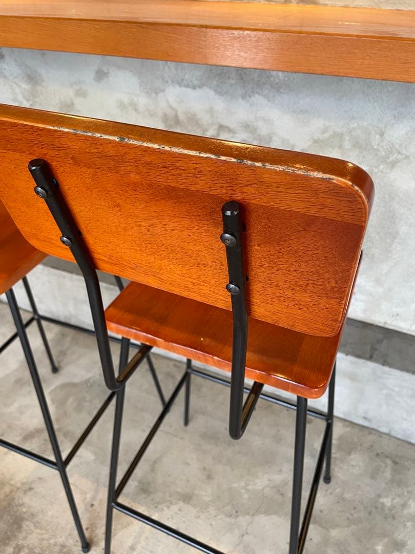 セール！シンプル&モダン　アイアンフレームバーチェア1脚