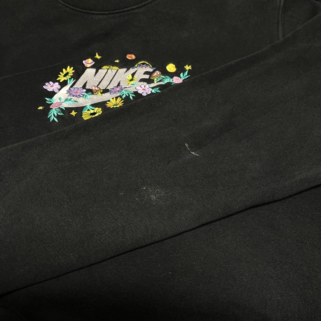 NIKE ナイキ 花柄 刺繍 スウェット トレーナー センターロゴ 黒 M