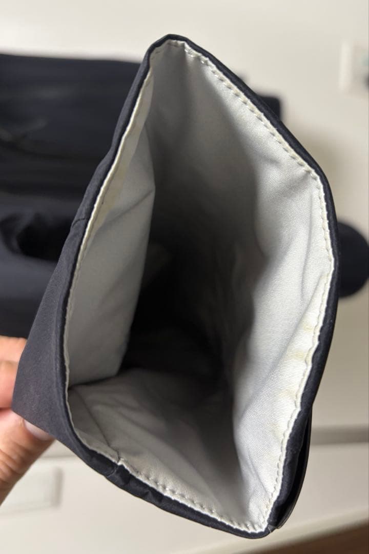 【美品】デサント オルテライン クレアス ハードシェルジャケット M ブラック