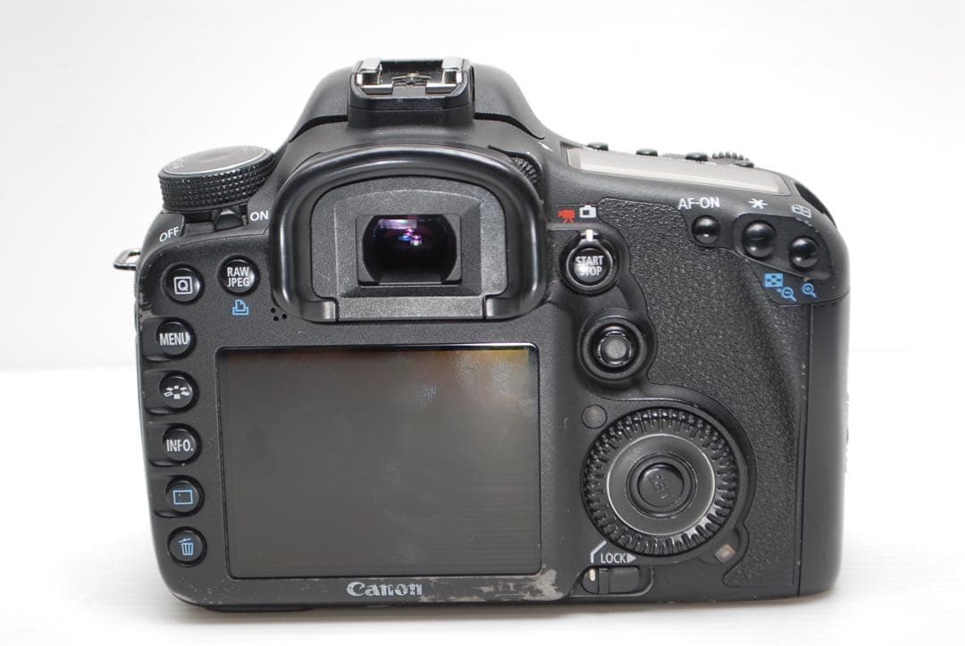 ❤️コスパ重視❤️Canon EOS 7D 動画撮影可能 高画質 美品 高性能