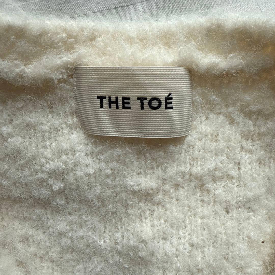 THE TOÉ ホワイト ニットセーター Fサイズ