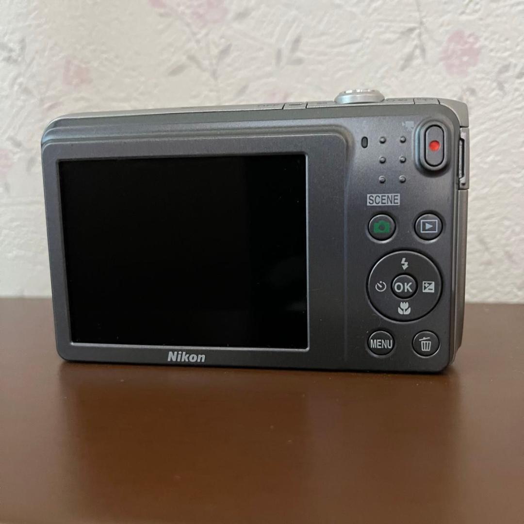 ジャンク　ニコン　Nikon coolpix S3700 デジカメ