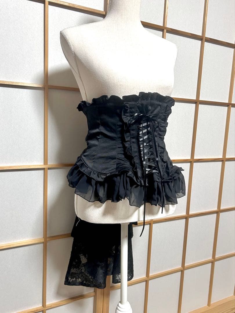 【MARBLE】マーブル　バッスル付あみあげコルセット：黒レース