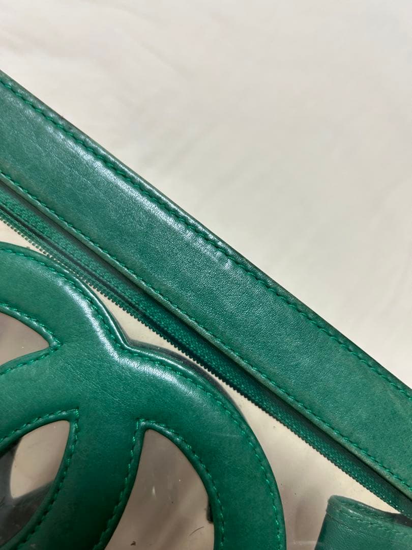 CHANEL クリアポーチ