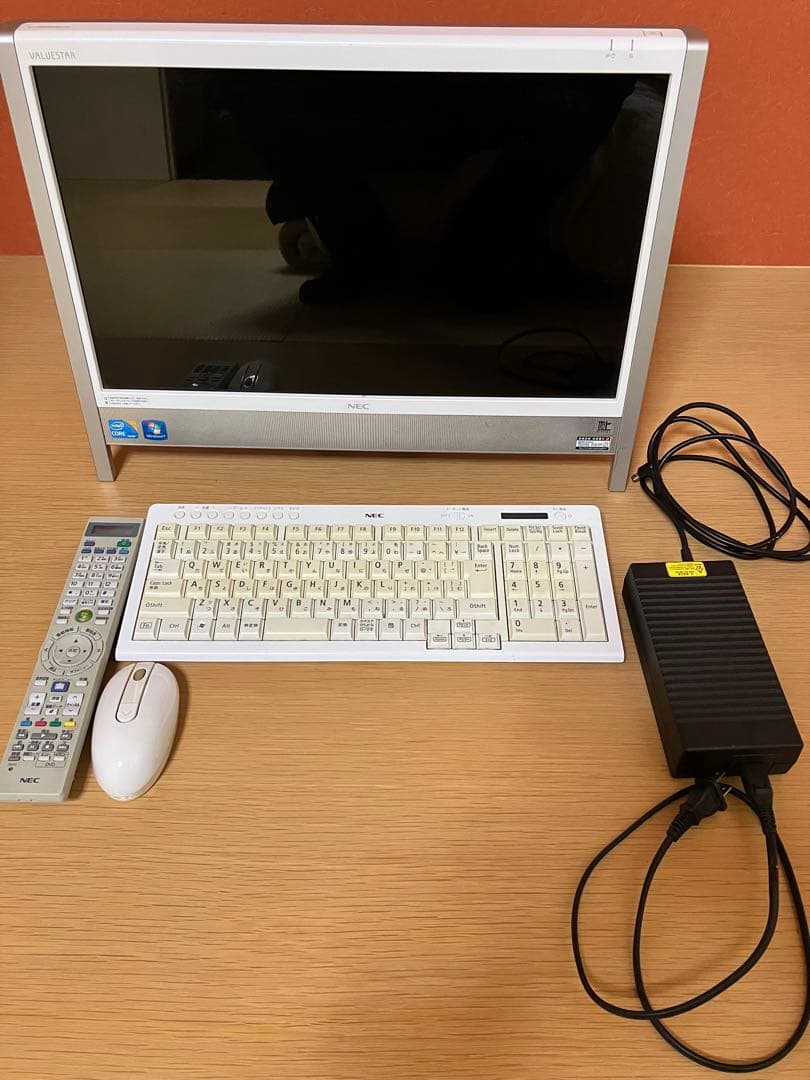 NEC PC-VN770AS6W オールインワンPC