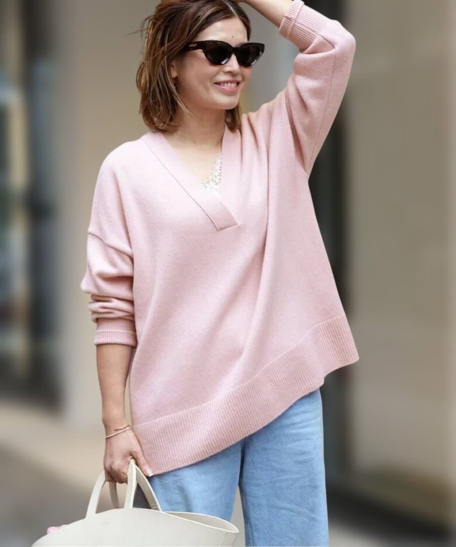 ⭐︎ドゥーズィエムクラス⭐︎OLBIA Vネックプルオーバー