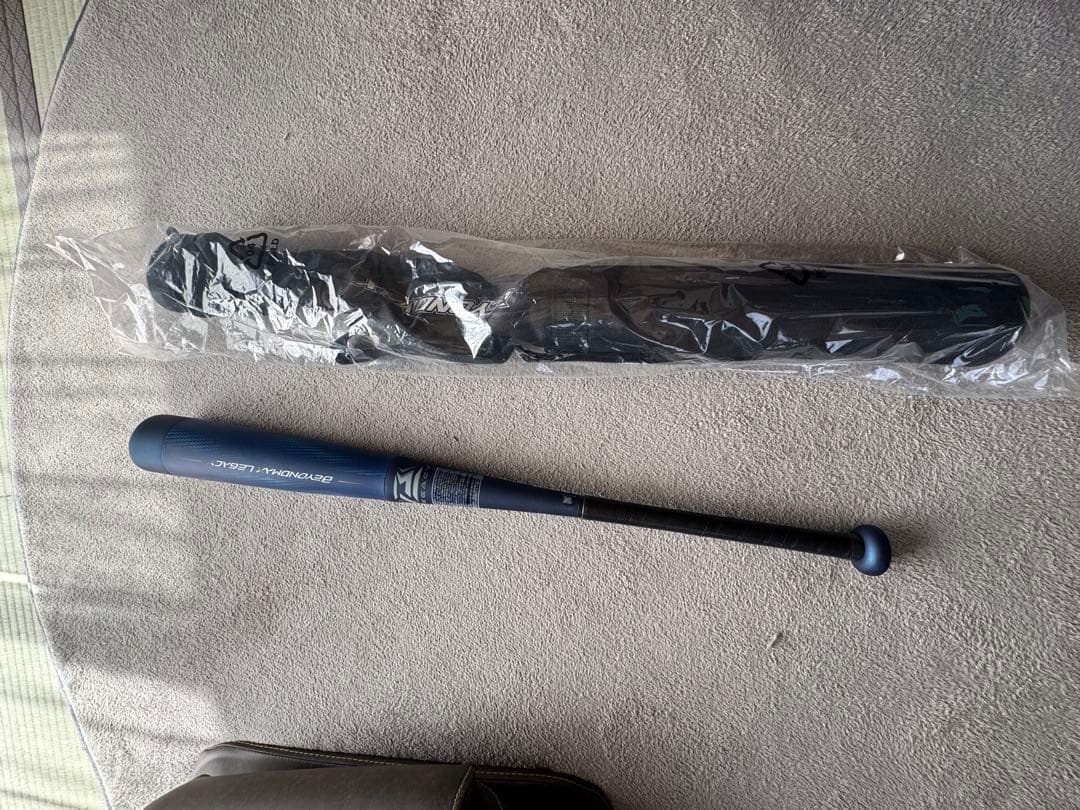 【美品】ビヨンドマックスレガシー　少年軟式80cm ミドルバランス