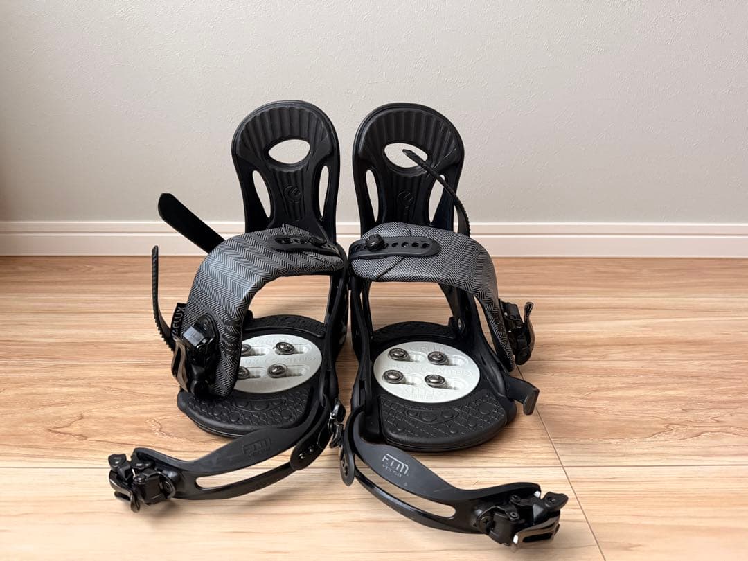 FLUX フラックス　ビンディング　Sサイズ