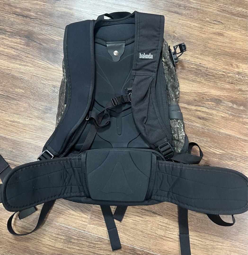 本日特価　bakoda リュック バックパック スノーボード　迷彩　アウトドア