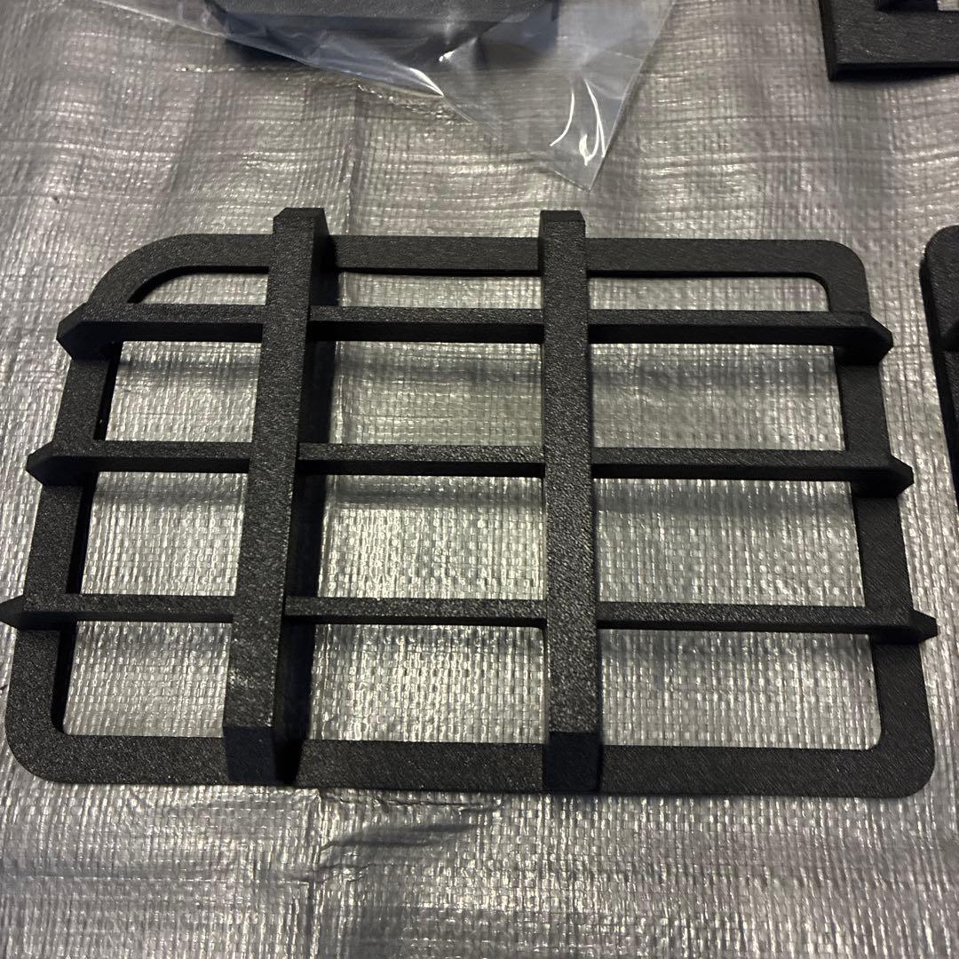 エブリイバン 給油口カバー 他