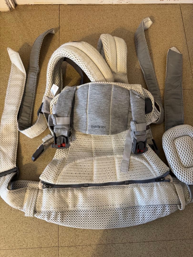 BabyBjörn 抱っこ紐 グレー メッシュ