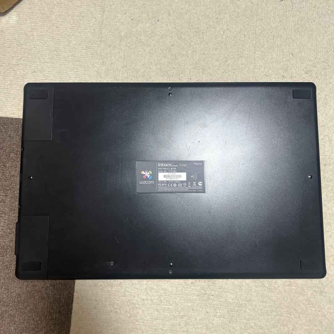 Wacom intuos PTH-850ペンタブレット