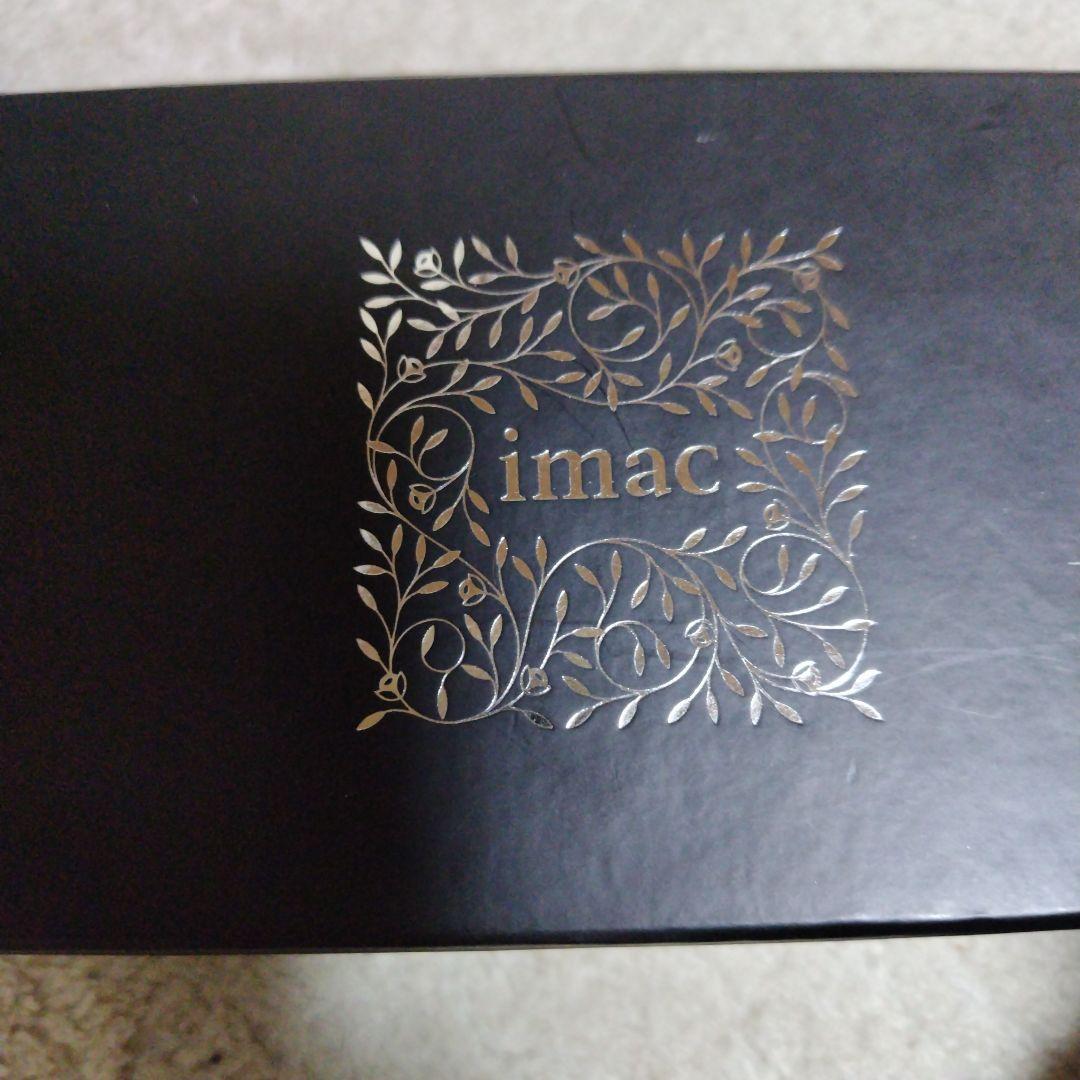 imac 装飾的な黒いバングル