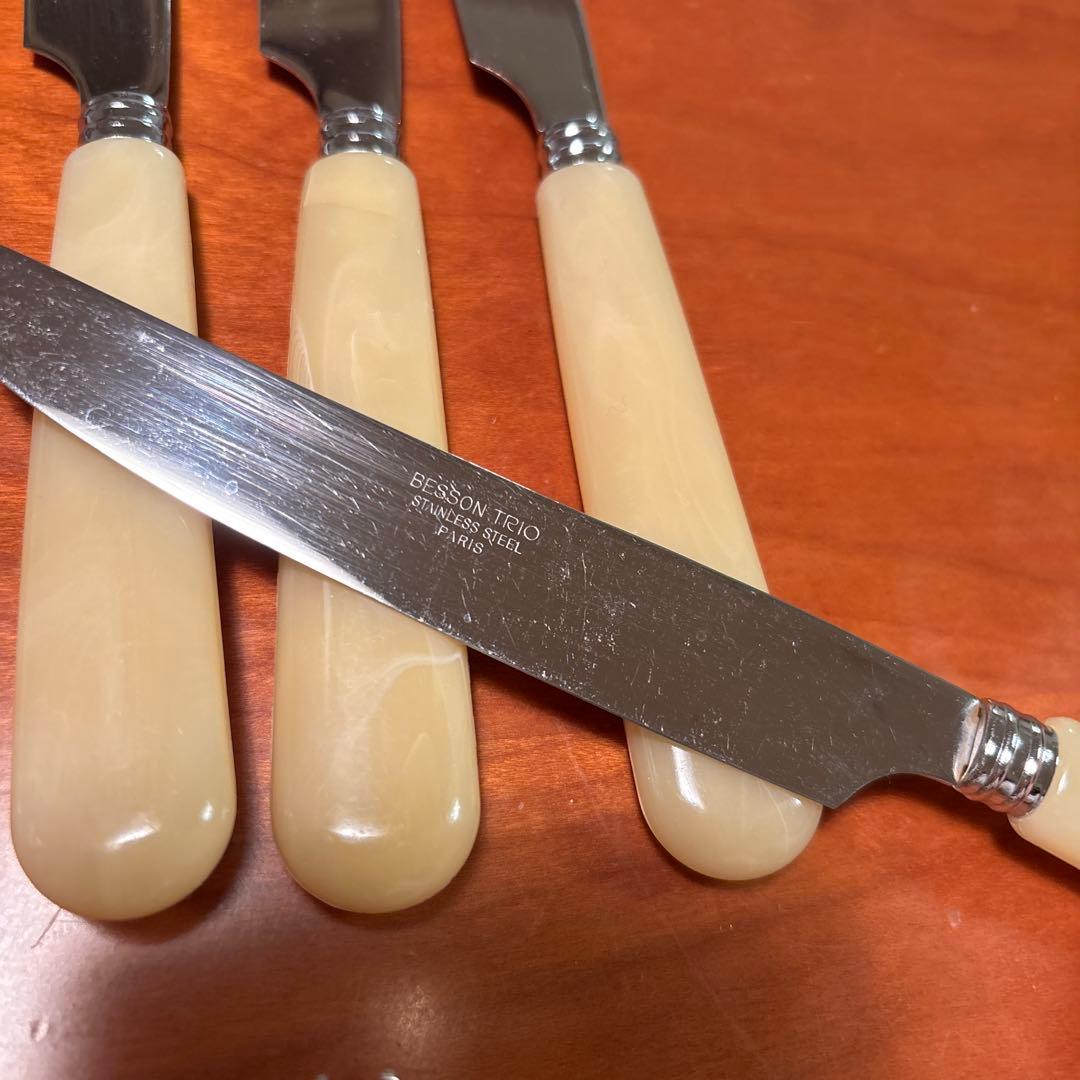 フランス　ベッソントリオ　PARISマーブルカトラリー　19本