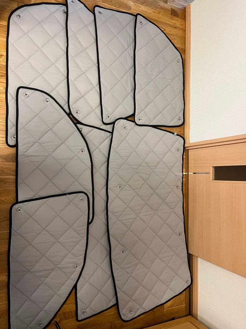 トヨタ 185ハイラックスサーフ　マルチシェード　Aizu製　フロントリアセット