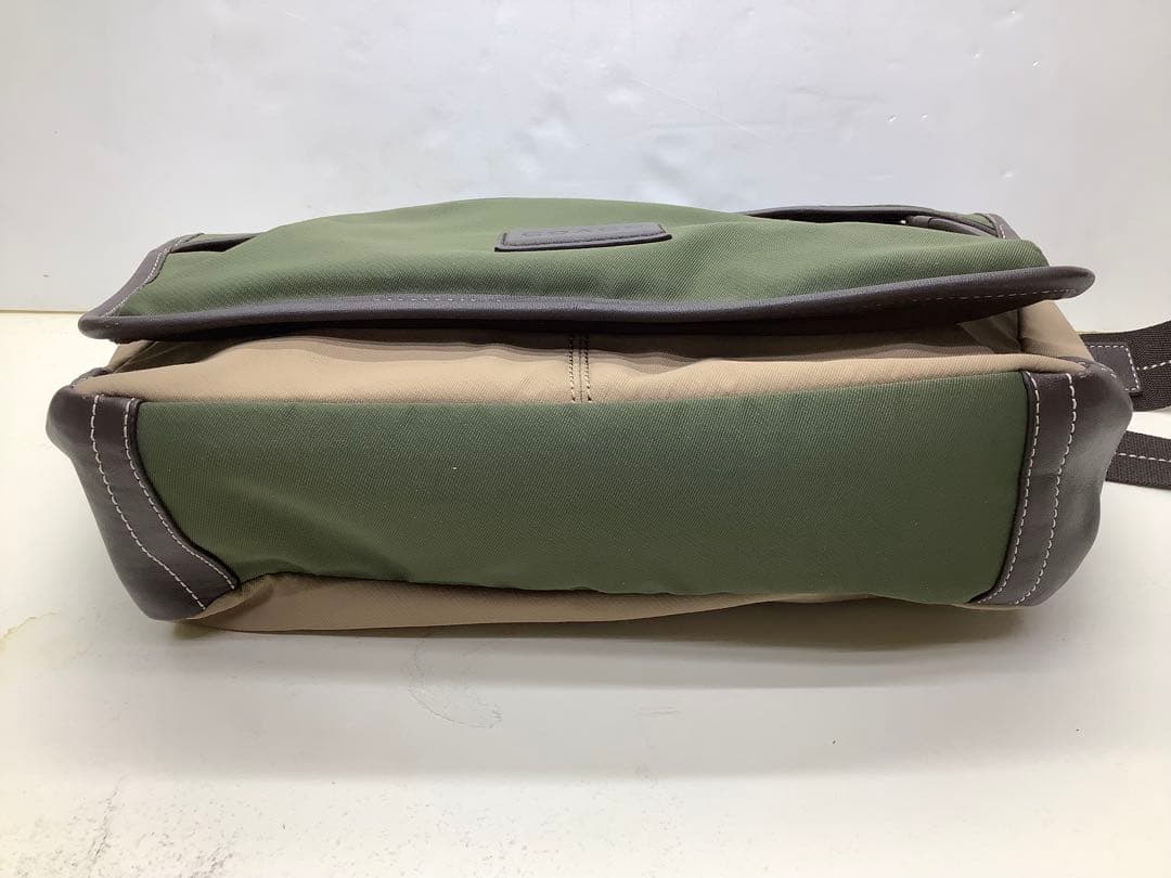 送料無料￼COACH 美品 メンズメッセンジャーバッグ ショルダーバック￼