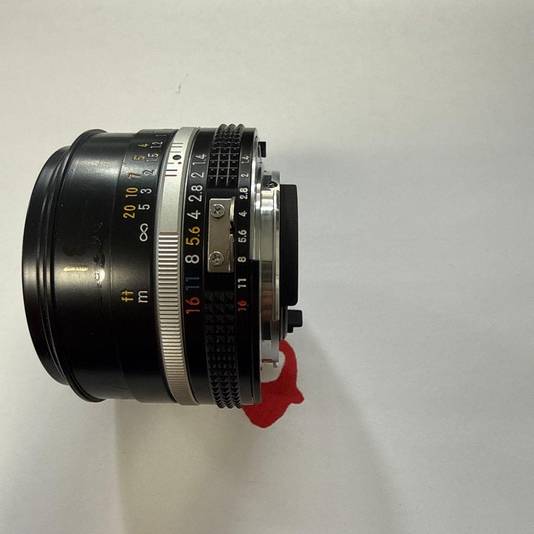 けろけろ　Nikkor 50mm f1.4 レンズ