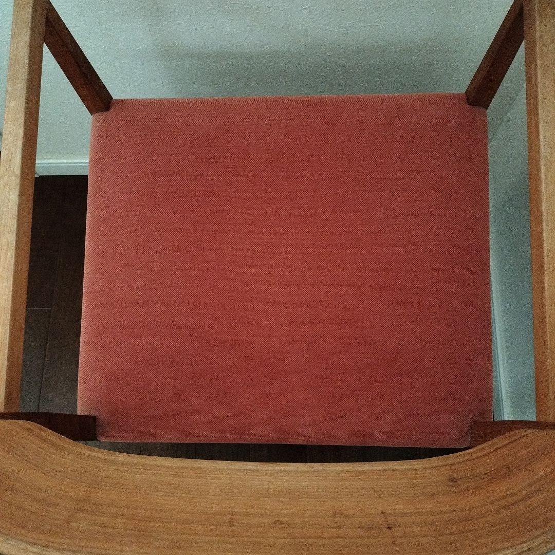 阿久津宏　木製アームチェア